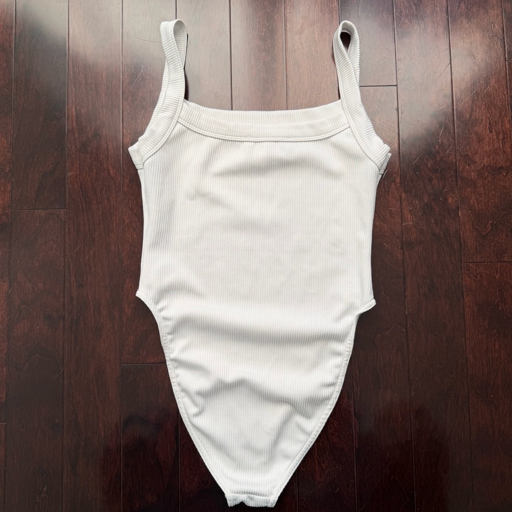 Jordan x Travis Scott Cactus Jack Women's Bodysuit Sail - Small - Picture 3 of 9